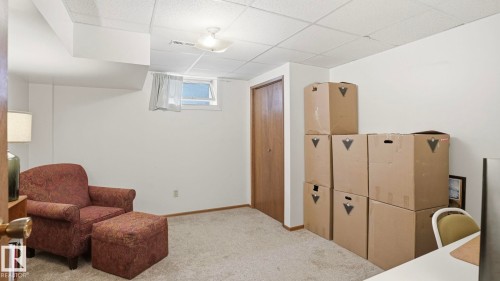 10651 61 Street, Edmonton, AB - Indoor Photo Showing Other Room