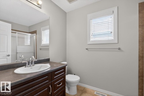 55 Keystone Crescent, Leduc, AB - Indoor Photo Showing Bathroom