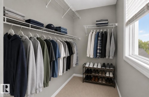 55 Keystone Crescent, Leduc, AB - Indoor With Storage