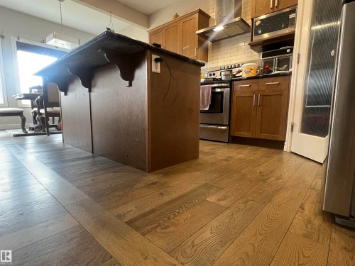 17432 120 Street, Edmonton, AB - Indoor Photo Showing Kitchen