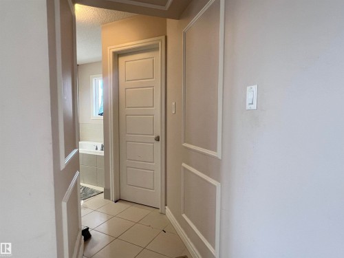 17432 120 Street, Edmonton, AB - Indoor Photo Showing Other Room