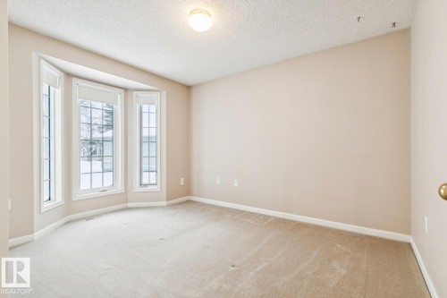 303 Twin Brooks Drive, Edmonton, AB - Indoor Photo Showing Other Room