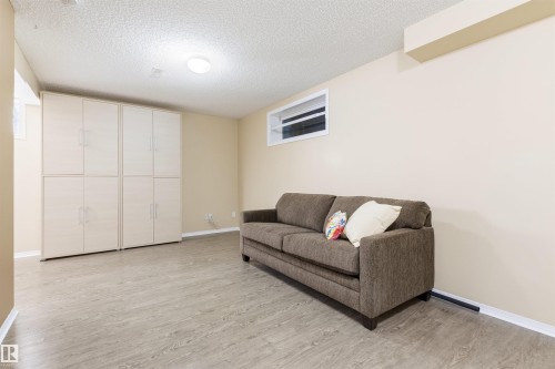 9638 108A Avenue, Edmonton, AB - Indoor