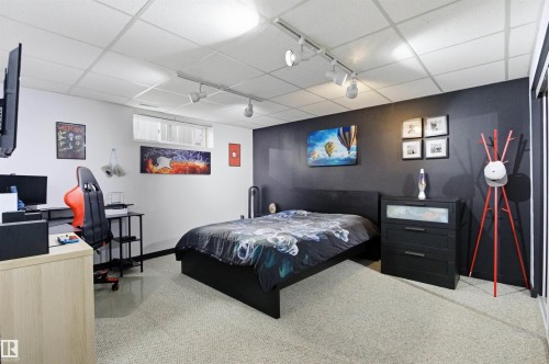 1116 111A Street, Edmonton, AB - Indoor Photo Showing Bedroom