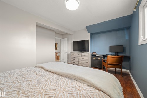 5101 45 Avenue, Leduc, AB - Indoor Photo Showing Bedroom