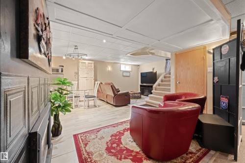 5101 45 Avenue, Leduc, AB - Indoor