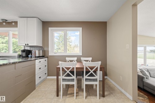 5101 45 Avenue, Leduc, AB - Indoor