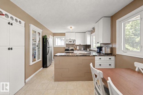 5101 45 Avenue, Leduc, AB - Indoor Photo Showing Other Room