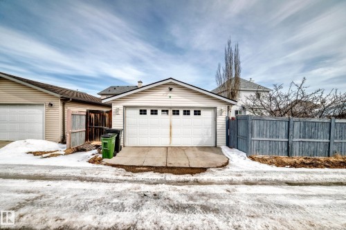 15112 139 Street, Edmonton, AB - Outdoor