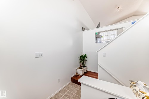 15112 139 Street, Edmonton, AB - Indoor Photo Showing Other Room