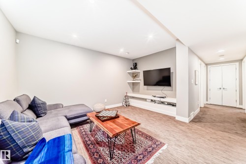 9235 148 Street, Edmonton, AB - Indoor Photo Showing Other Room
