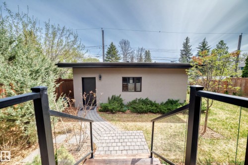 9235 148 Street, Edmonton, AB - Outdoor