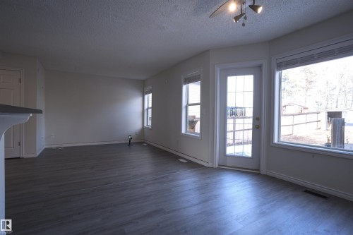 145 Crocus Crescent, Sherwood Park, AB - Indoor Photo Showing Other Room