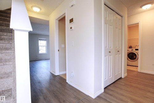 145 Crocus Crescent, Sherwood Park, AB - Indoor Photo Showing Other Room