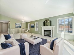 146 OEMING Road  Edmonton, AB T6R 2G5