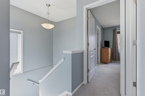 107 Michigan Street, Devon, AB - Indoor Photo Showing Other Room