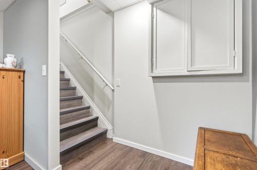 107 Michigan Street, Devon, AB - Indoor Photo Showing Other Room