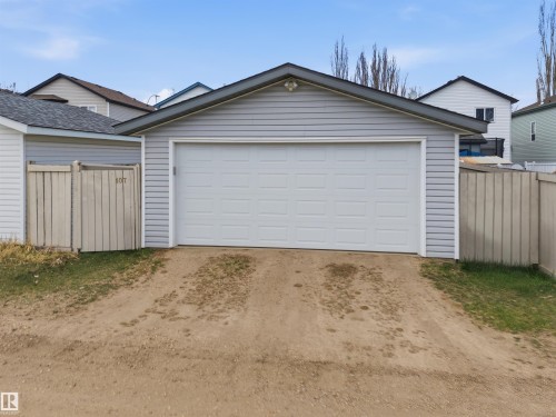 107 Michigan Street, Devon, AB - Outdoor With Exterior