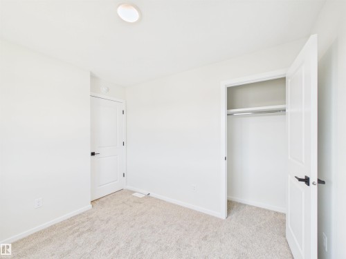 35 Sereno Lane, Fort Saskatchewan, AB - Indoor Photo Showing Other Room