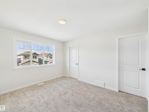 35 Sereno Lane, Fort Saskatchewan, AB - Indoor Photo Showing Other Room