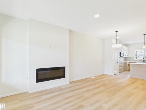 35 Sereno Lane, Fort Saskatchewan, AB - Indoor With Fireplace