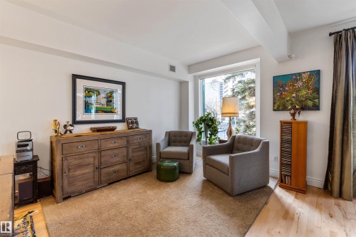 205 9131 99 Street, Edmonton, AB - Indoor