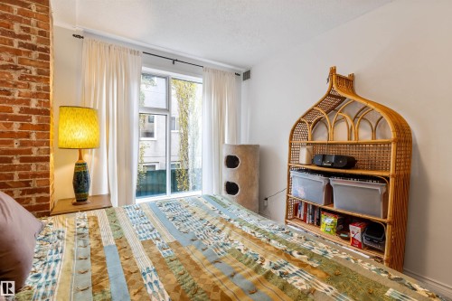 205 9131 99 Street, Edmonton, AB - Indoor Photo Showing Bedroom