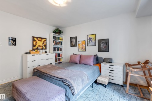 205 9131 99 Street, Edmonton, AB - Indoor Photo Showing Bedroom