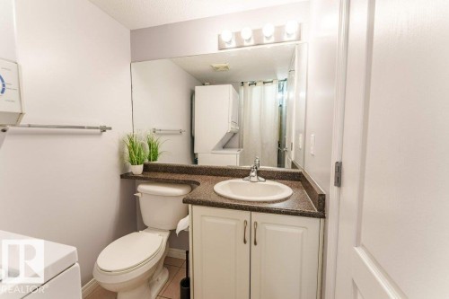 12 2505 42 Street, Edmonton, AB - Indoor Photo Showing Bathroom