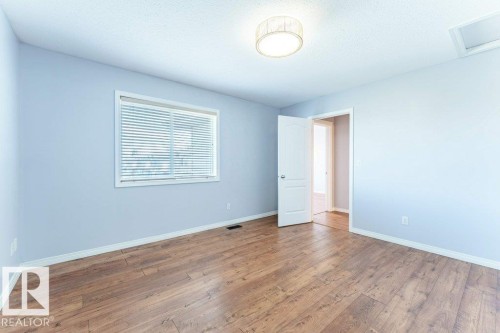 12 2505 42 Street, Edmonton, AB - Indoor Photo Showing Other Room