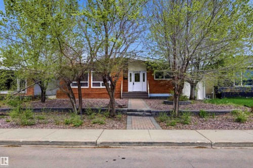 6820 98 Avenue, Edmonton, AB - Outdoor