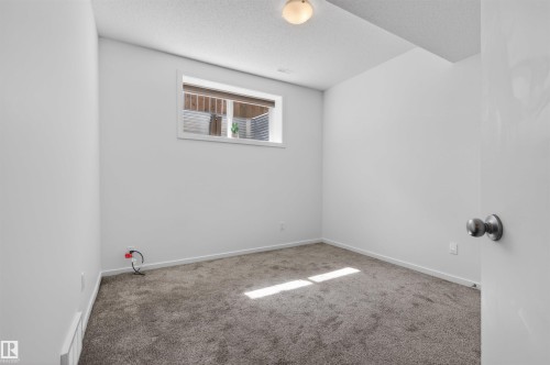 11904 45 Street, Edmonton, AB - Indoor Photo Showing Other Room