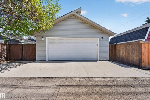 11904 45 Street, Edmonton, AB - Outdoor With Exterior
