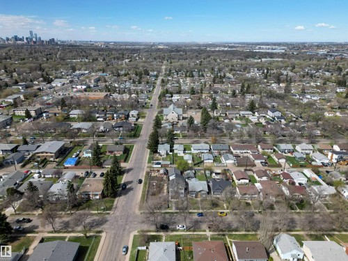 11904 45 Street, Edmonton, AB - Outdoor With View