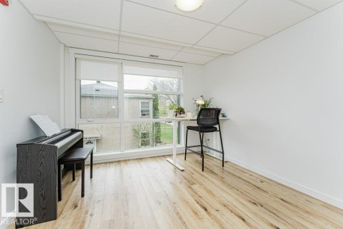 214 11503 76 Avenue, Edmonton, AB - Indoor Photo Showing Other Room