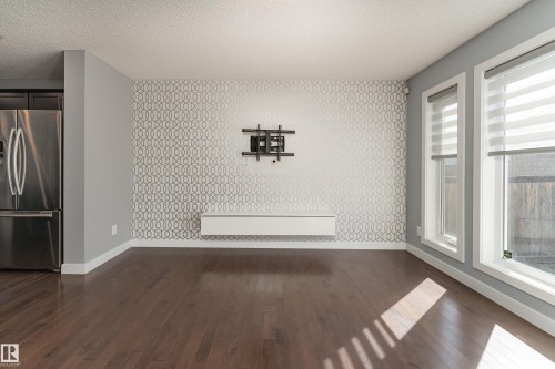 411 Watt Boulevard, Edmonton, AB - Indoor Photo Showing Other Room
