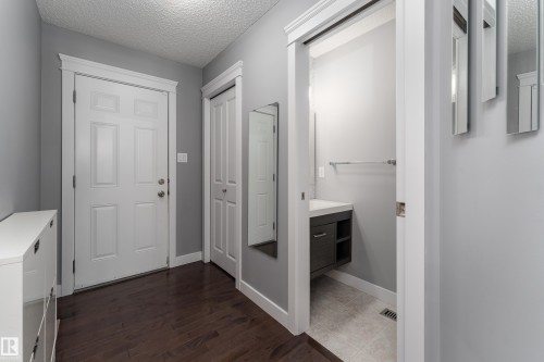 411 Watt Boulevard, Edmonton, AB - Indoor Photo Showing Other Room
