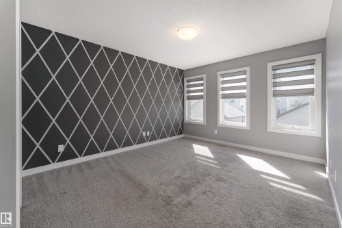 411 Watt Boulevard, Edmonton, AB - Indoor Photo Showing Other Room