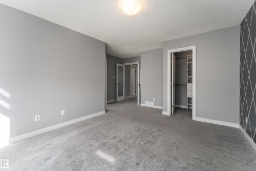 411 Watt Boulevard, Edmonton, AB - Indoor Photo Showing Other Room