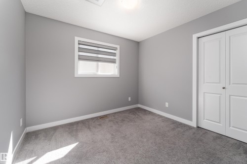 411 Watt Boulevard, Edmonton, AB - Indoor Photo Showing Other Room