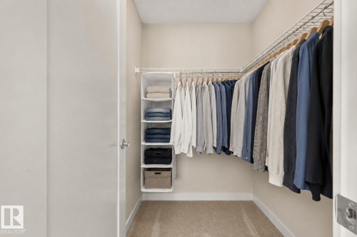 2256 Casey Crescent, Edmonton, AB - Indoor With Storage