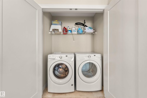 2256 Casey Crescent, Edmonton, AB - Indoor Photo Showing Laundry Room