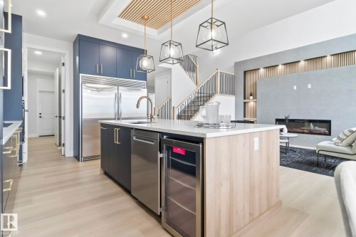 15728 9 Street, Edmonton, AB - Indoor Photo Showing Kitchen With Upgraded Kitchen