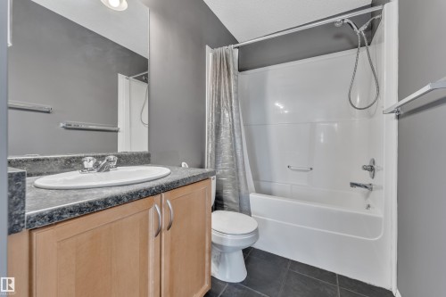 48 3075 Trelle Crescent, Edmonton, AB - Indoor Photo Showing Bathroom