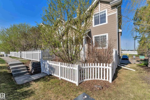 48 3075 Trelle Crescent, Edmonton, AB - Outdoor
