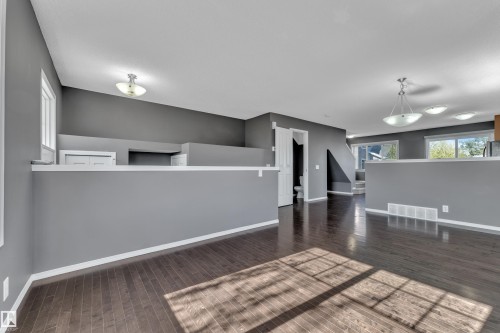 48 3075 Trelle Crescent, Edmonton, AB - Indoor Photo Showing Other Room