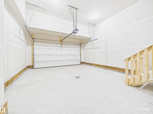 53 Sumac Close, Fort Saskatchewan, AB - Indoor Photo Showing Garage