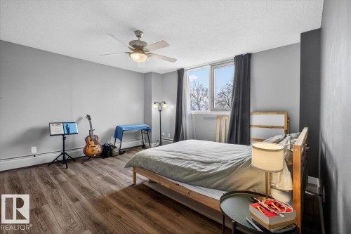 #405 10011 116 St Nw, Edmonton, AB - Indoor Photo Showing Bedroom