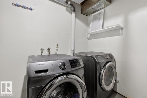 1066 Knottwood Road E, Edmonton, AB - Indoor Photo Showing Laundry Room