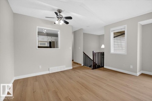 1066 Knottwood Road E, Edmonton, AB - Indoor Photo Showing Other Room